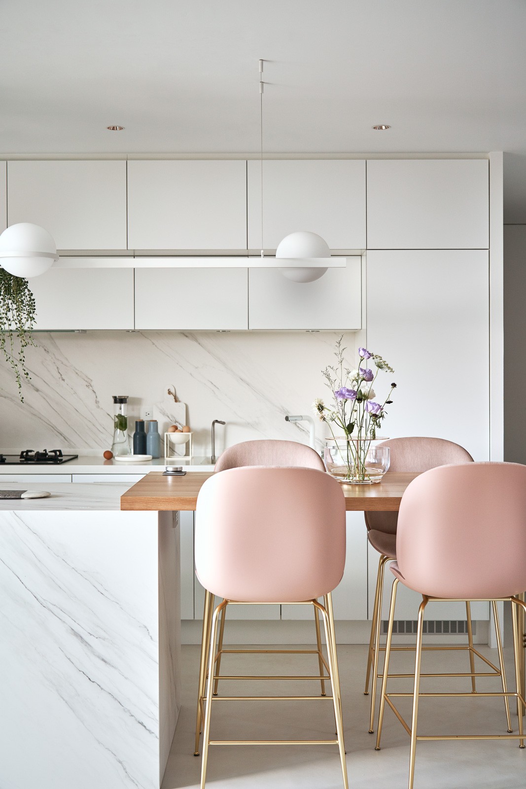 现代北欧风格室内家装案例效果图-餐厅 现代北欧风格室内家装案例效果图-餐厅